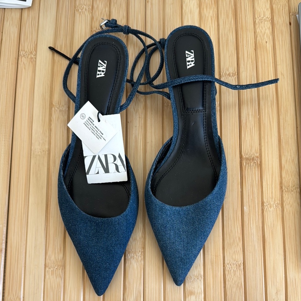 Zara Women's Blue Denim Pointed Toe Kitty Heel